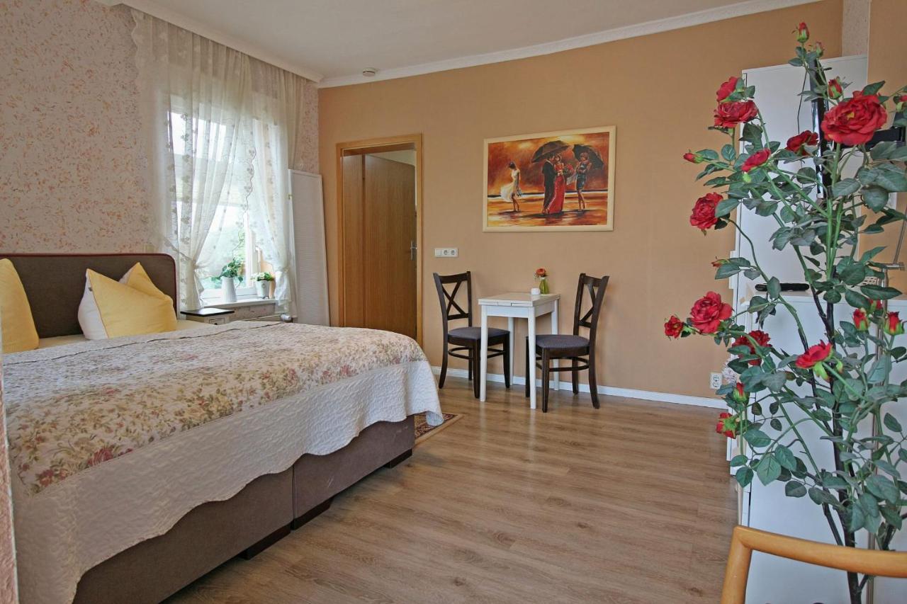 זאסניץ Villa Ostseelilie - Appartements Mit Balkon Und Meerblick מראה חיצוני תמונה