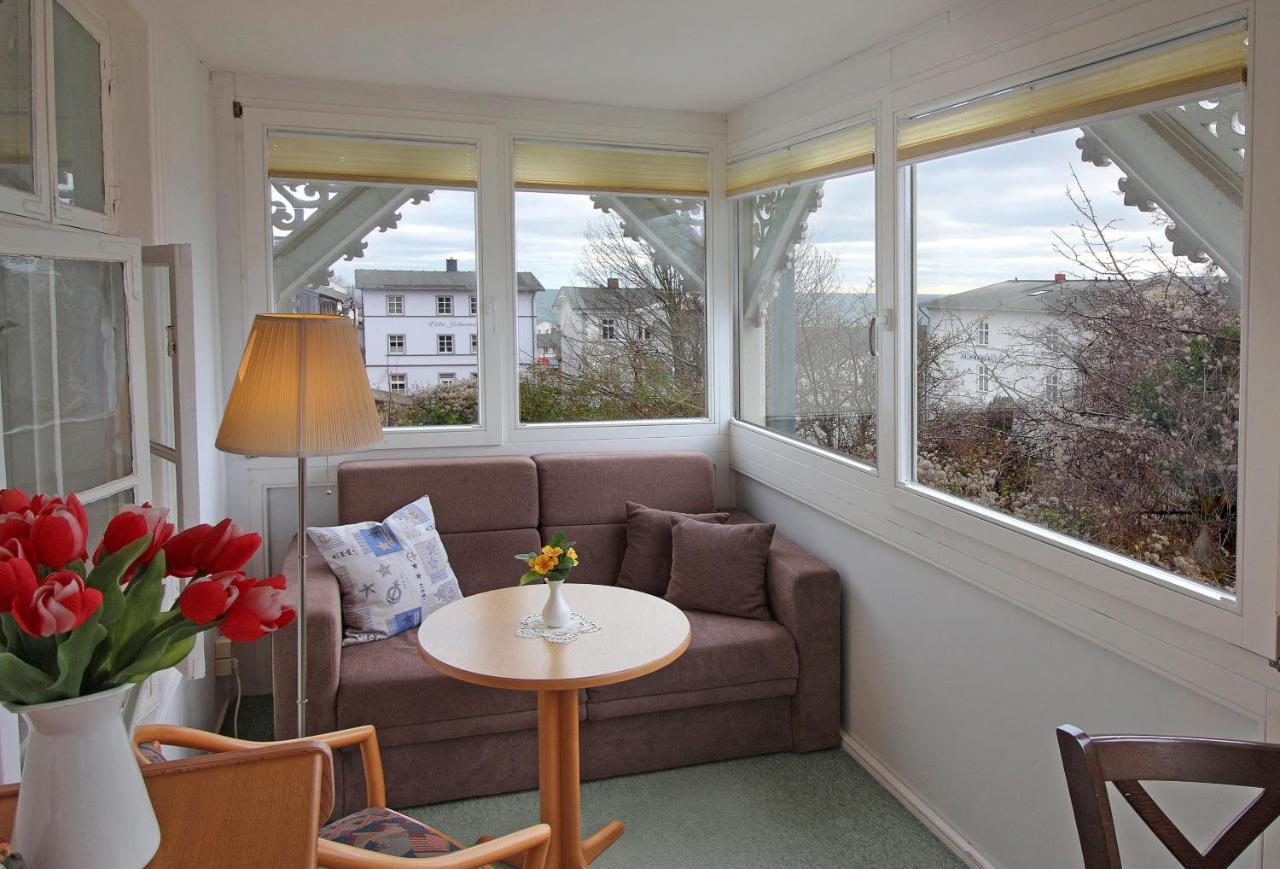 זאסניץ Villa Ostseelilie - Appartements Mit Balkon Und Meerblick מראה חיצוני תמונה