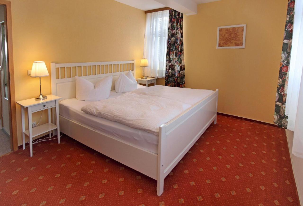 זאסניץ Villa Ostseelilie - Appartements Mit Balkon Und Meerblick מראה חיצוני תמונה