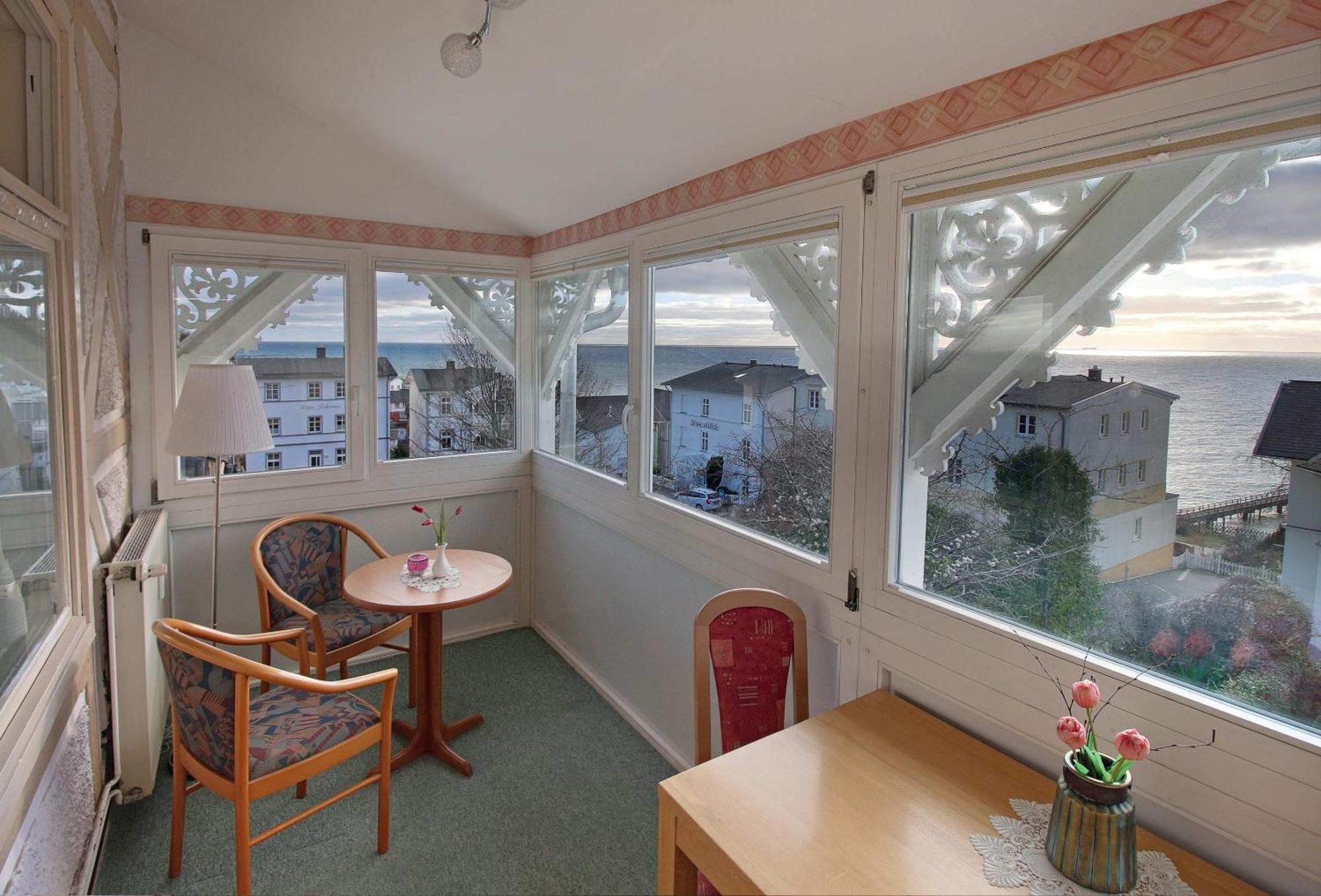 זאסניץ Villa Ostseelilie - Appartements Mit Balkon Und Meerblick חדר תמונה