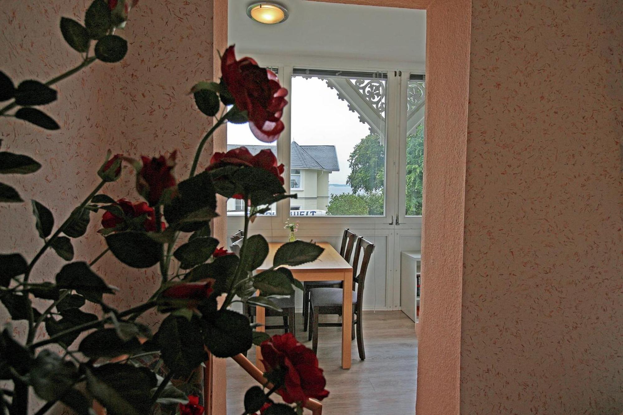 זאסניץ Villa Ostseelilie - Appartements Mit Balkon Und Meerblick חדר תמונה